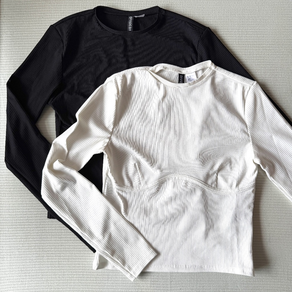 H&M - Bustier Black & White Long Sleeve Tops - Medium
